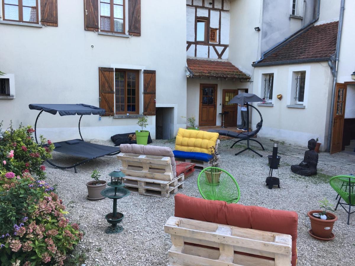 L Auberge Du Lion D Or Nanteuil-sur-Marne Εξωτερικό φωτογραφία