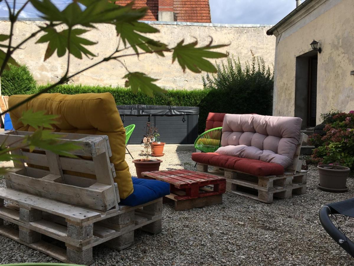 L Auberge Du Lion D Or Nanteuil-sur-Marne Εξωτερικό φωτογραφία