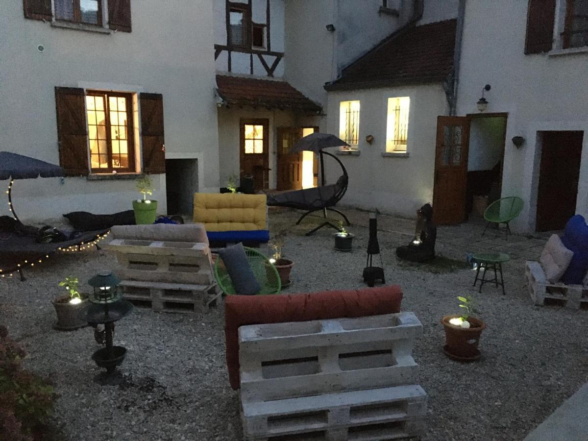 L Auberge Du Lion D Or Nanteuil-sur-Marne Εξωτερικό φωτογραφία